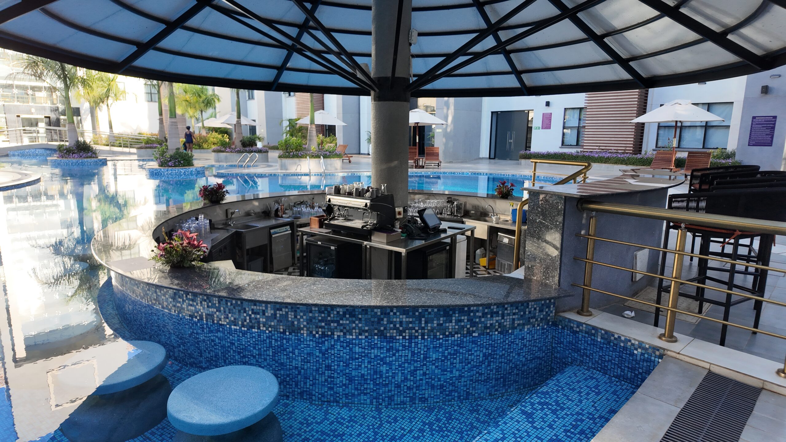 Pool Bar 